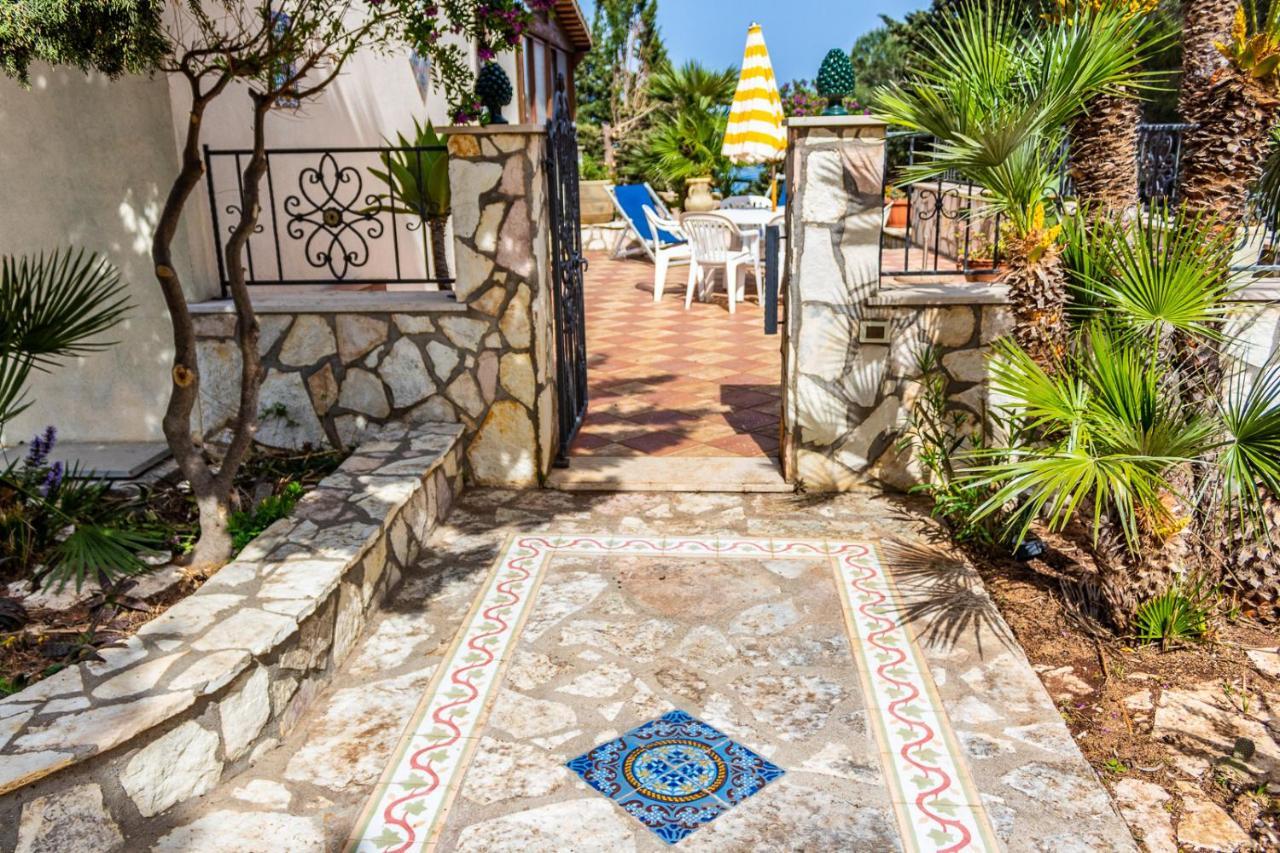 Villa Verde Con Vista Sul Mare San Vito Lo Capo Exterior photo